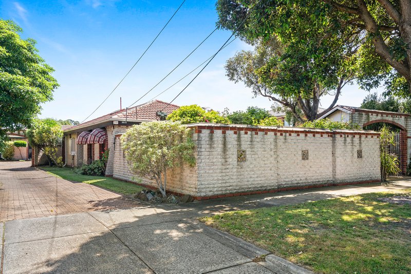 Photo - 1/25 Wedd Street, Cheltenham VIC 3192 - Image 15