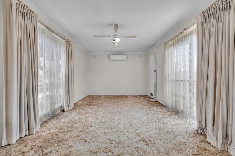 Photo - 1/25 Wells Road, Seaford VIC 3198 - Image 6