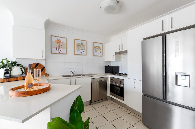 Photo - 12/50-52 Old Pittwater Road, Brookvale NSW 2100 - Image 4
