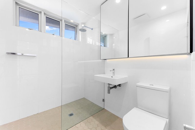 Photo - 12/50 Waverley Street, Bondi Junction NSW 2022 - Image 3