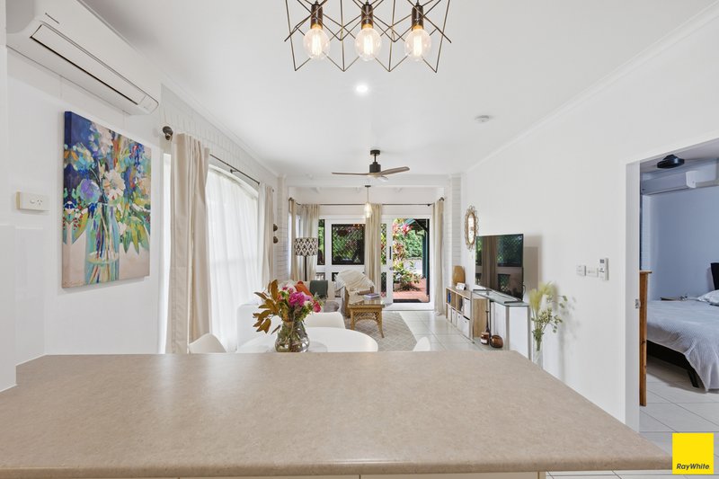 Photo - 12/51-59 Heavey Crescent, Whitfield QLD 4870 - Image 7