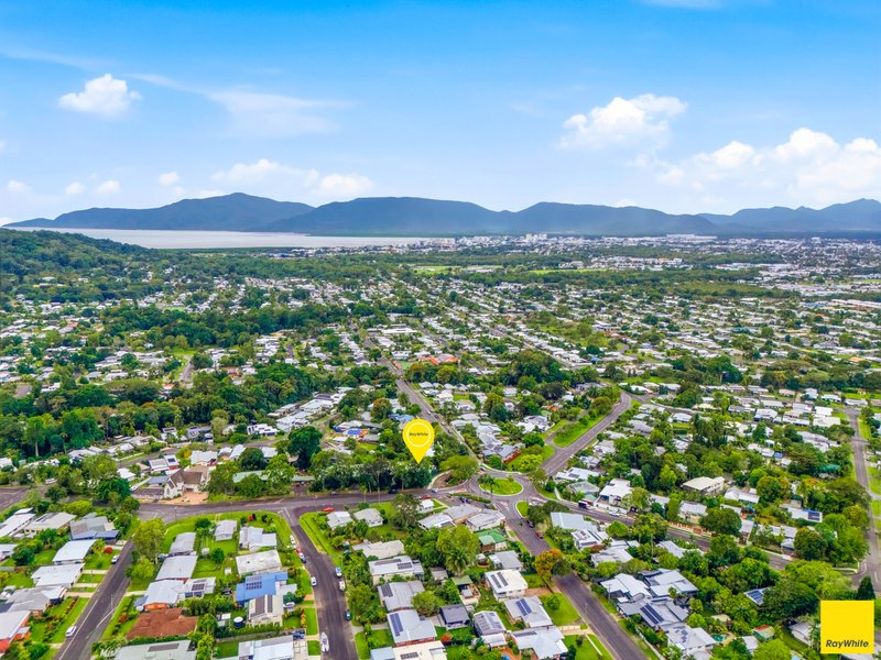 Photo - 12/51-59 Heavey Crescent, Whitfield QLD 4870 - Image 29