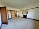 Photo - 1/253 Blackburn Road, Blackburn South VIC 3130 - Image 3