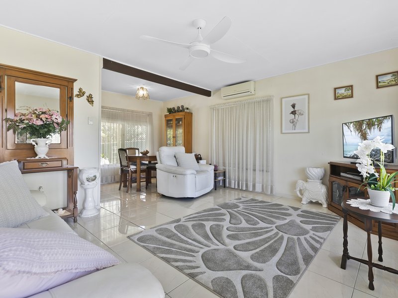 Photo - 1253 Bribie Island Road, Ningi QLD 4511 - Image 6