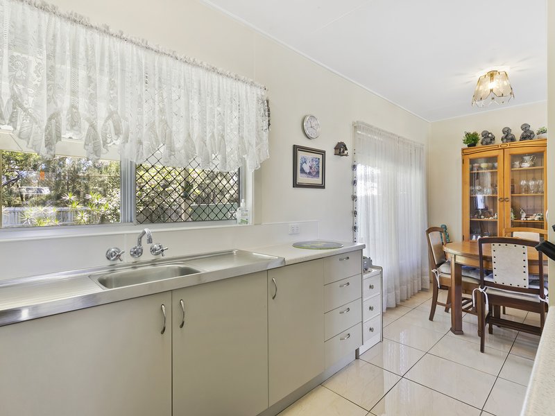 Photo - 1253 Bribie Island Road, Ningi QLD 4511 - Image 10