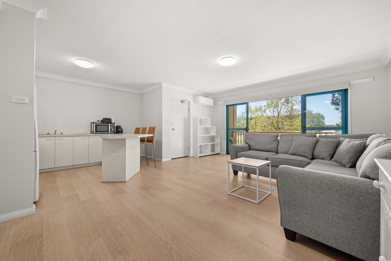 Photo - 12/53 Mcmillan Crescent, Griffith ACT 2603 - Image 2
