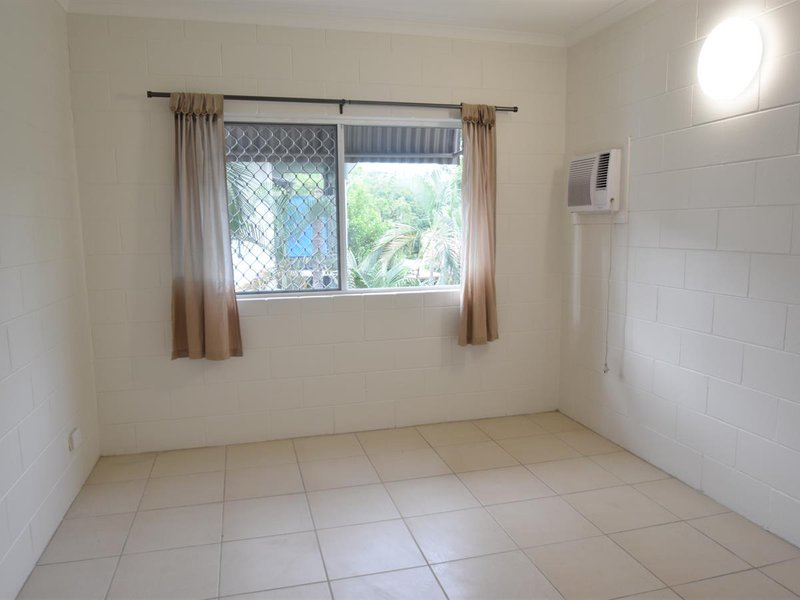 Photo - 12/538 Varley Street, Yorkeys Knob QLD 4878 - Image 5