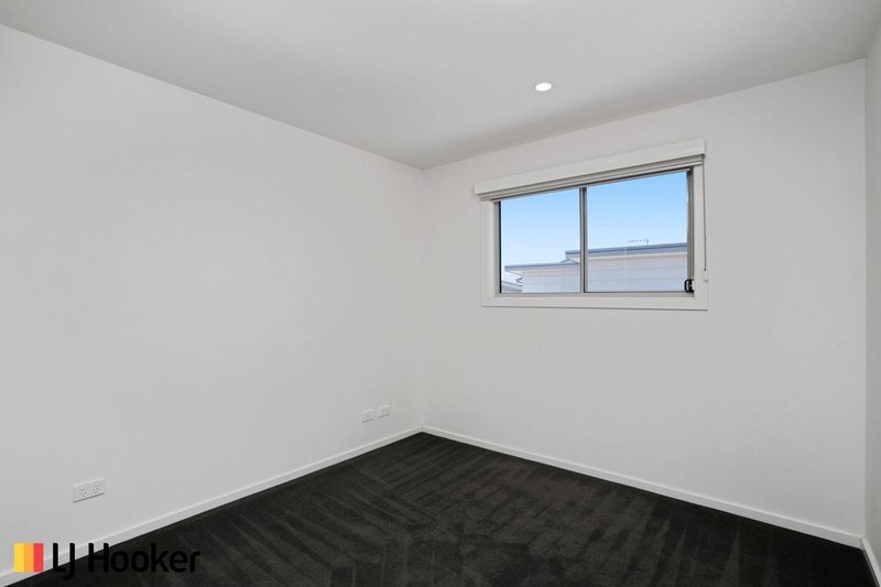 Photo - 12/55 Jumbuck Crescent, Lawson ACT 2617 - Image 4