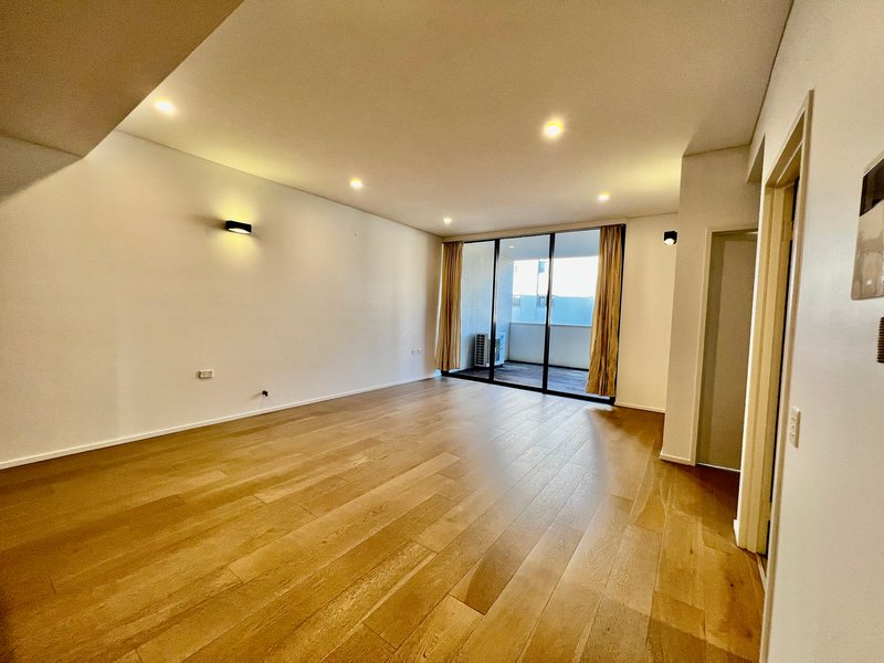 Photo - 125/5 Pyrmont Bridge Road, Camperdown NSW 2050 - Image 2