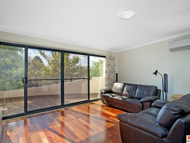 Photo - 12/56 Ijong Street, Braddon ACT 2612 - Image 3