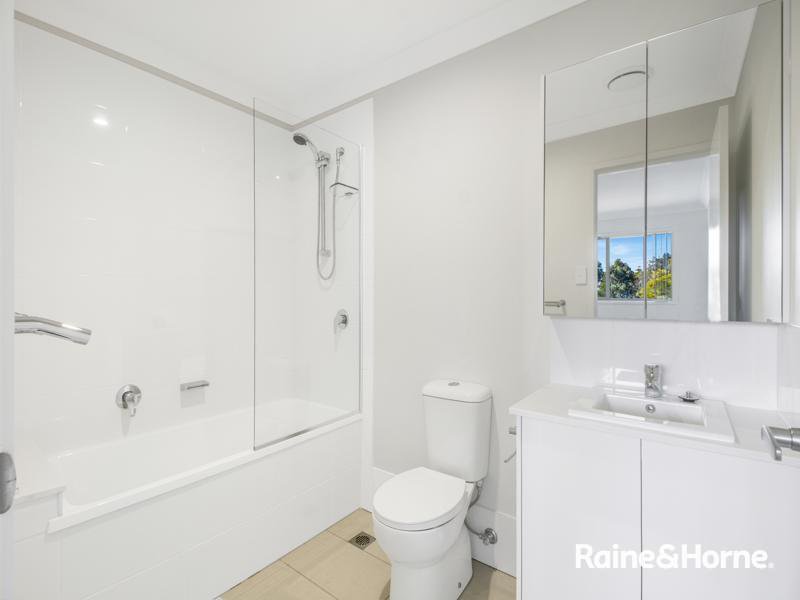 Photo - 125/63 Watercress Boulevard, Redbank Plains QLD 4301 - Image 10