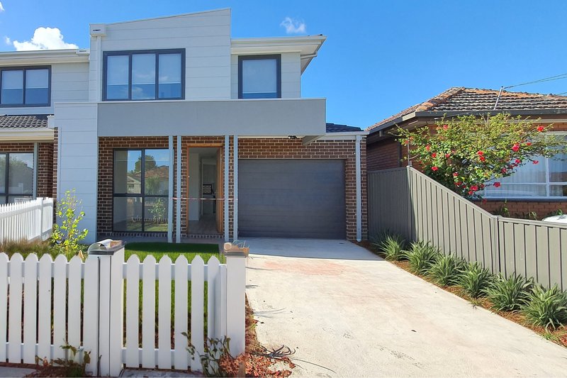 Photo - 1,2,5,6,7/16-18 Curtin Street, St Albans VIC 3021 - Image 1