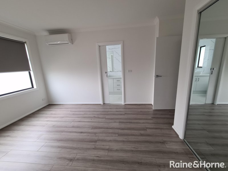 Photo - 1,2,5,6,7/16-18 Curtin Street, St Albans VIC 3021 - Image 6