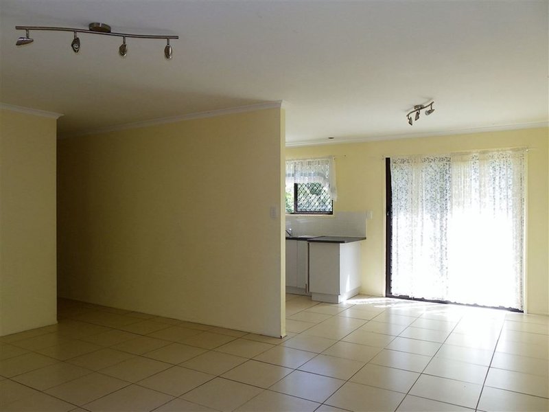 Photo - 1257 Bribie Island Rd , Ningi QLD 4511 - Image 6