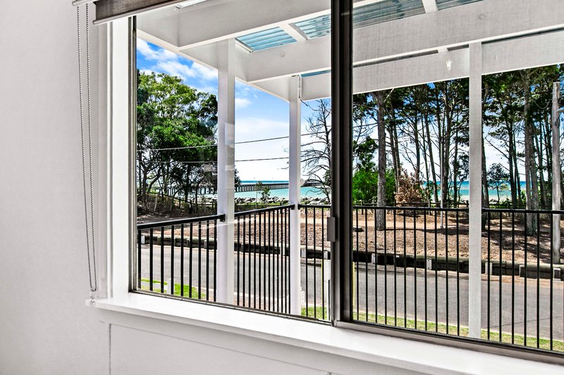 Photo - 1&2/583 Esplanade , Urangan QLD 4655 - Image 21
