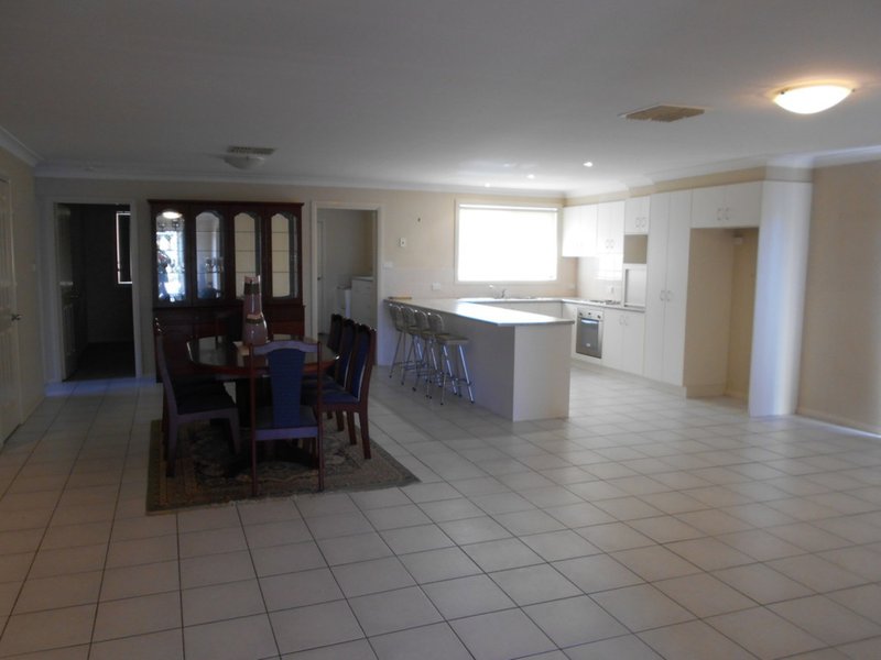 Photo - 125A Glengarvin Drive, Tamworth NSW 2340 - Image 6