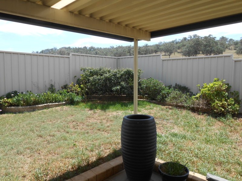 Photo - 125A Glengarvin Drive, Tamworth NSW 2340 - Image 12