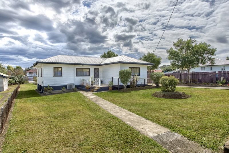 Photo - 126 & 128 Groth Road, Boondall QLD 4034 - Image 3