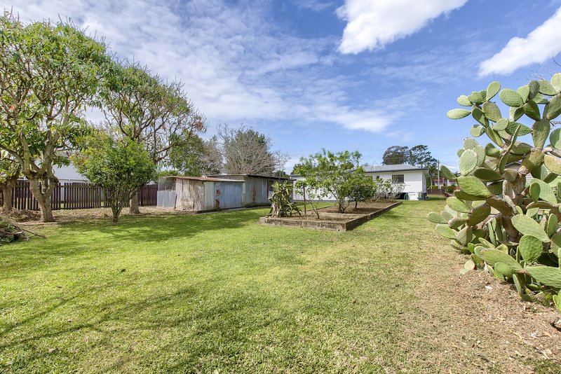 Photo - 126 & 128 Groth Road, Boondall QLD 4034 - Image 10