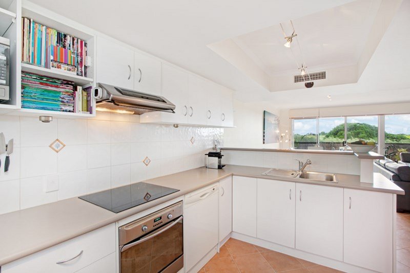 Photo - 1/26-28 South Australia One Drive, North Haven SA 5018 - Image 7