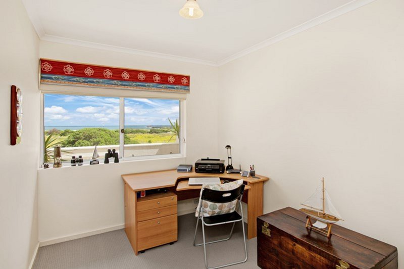 Photo - 1/26-28 South Australia One Drive, North Haven SA 5018 - Image 11