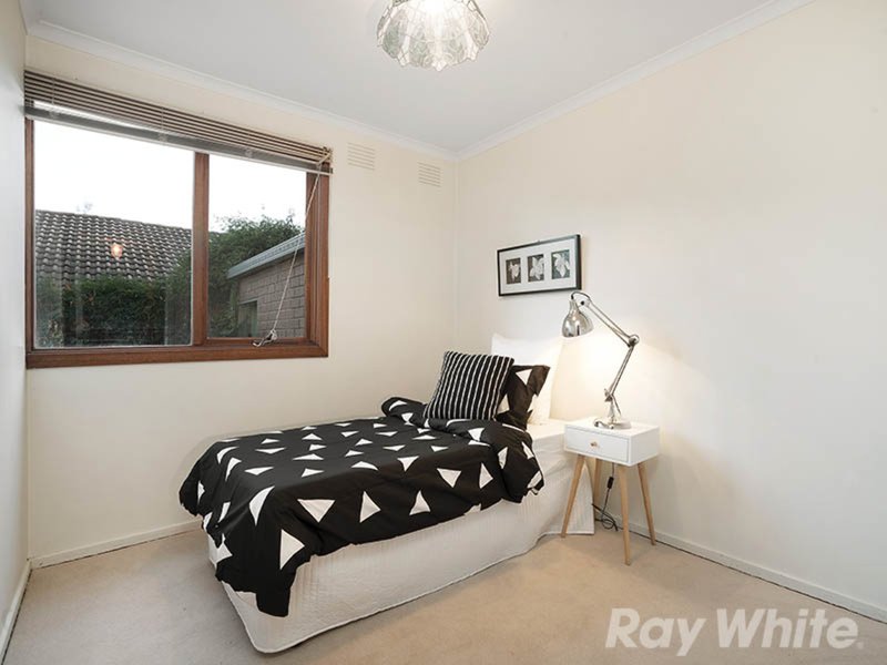 Photo - 1/26 Albenca Street, Mentone VIC 3194 - Image 9