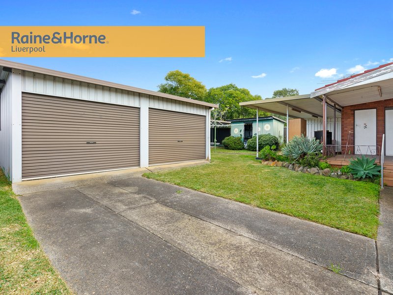 Photo - 126 Alfred Road, Chipping Norton NSW 2170 - Image 8