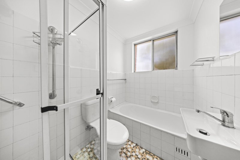 Photo - 1/26 Anderson Street, Belmore NSW 2192 - Image 4