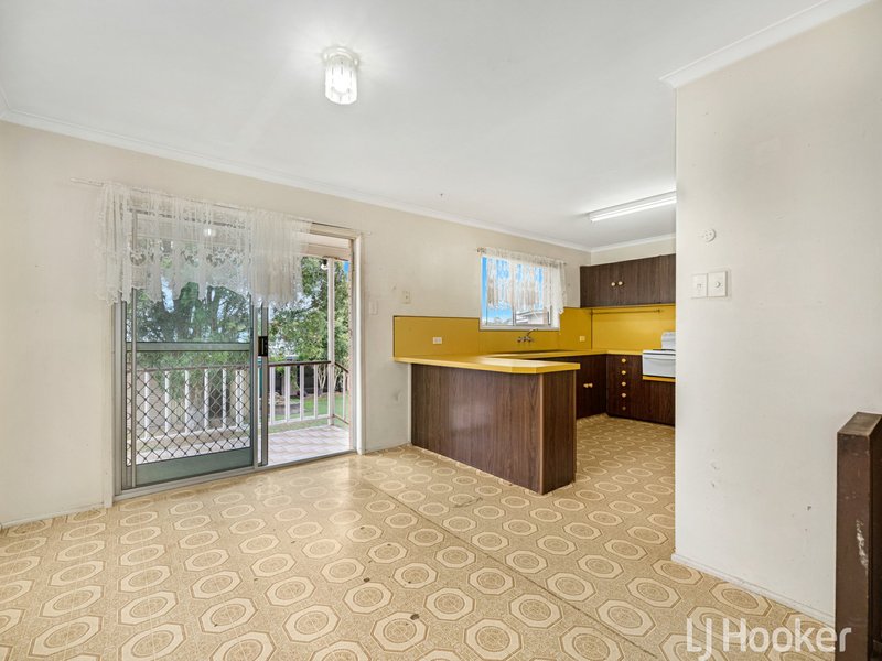 Photo - 126 Arnaud Street, Granville QLD 4650 - Image 4