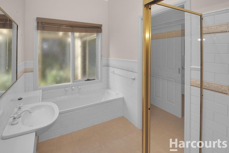 Photo - 126 Barnes Boulevard, Horsham VIC 3400 - Image 10