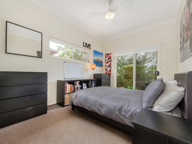 Photo - 126 Billinghurst Crescent, Upper Coomera QLD 4209 - Image 11