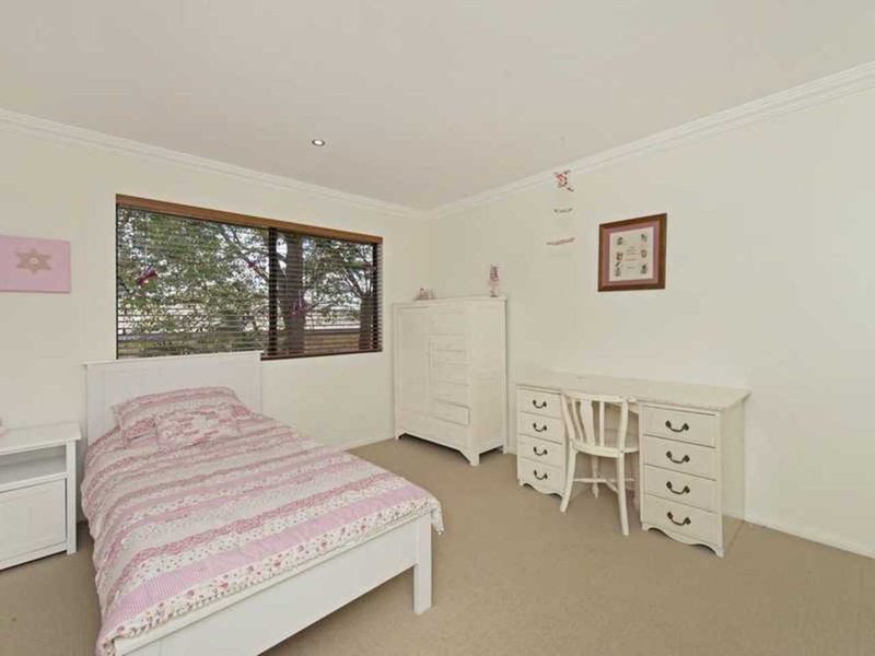 Photo - 126 Brooklands Drive, Beaudesert QLD 4285 - Image 9