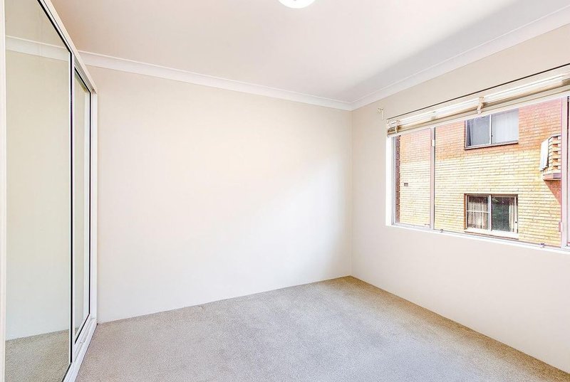 Photo - 1/26 Caroline Street, Westmead NSW 2145 - Image 7