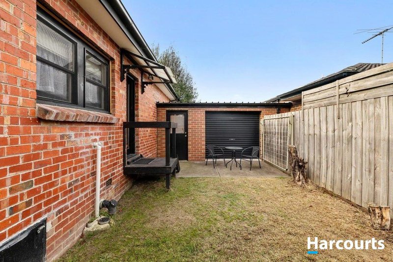 Photo - 1/26 Carween Avenue, Mitcham VIC 3132 - Image 10