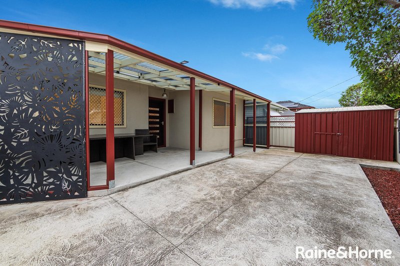 Photo - 1/26 Cornhill Street, St Albans VIC 3021 - Image 1