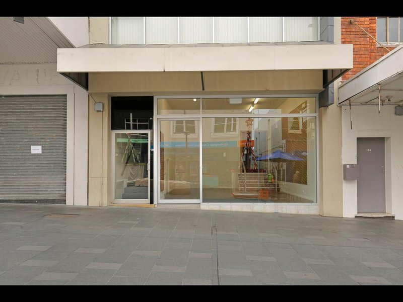 Photo - 126 Crown Street, Wollongong NSW 2500 - Image 2