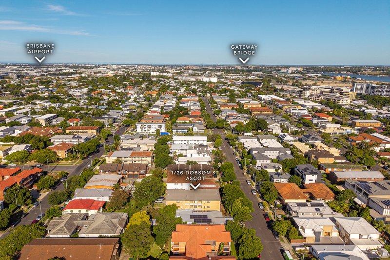 Photo - 1/26 Dobson Street, Ascot QLD 4007 - Image 11