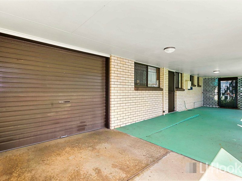 Photo - 126 Esplanade , Point Vernon QLD 4655 - Image 8