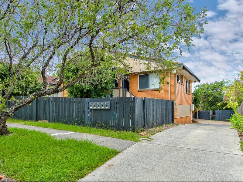 Photo - 1/26 Evans Street, Nundah QLD 4012 - Image