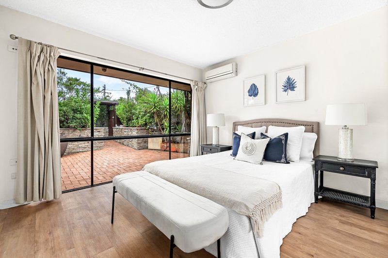 Photo - 1/26 Fairlight Street, Fairlight NSW 2094 - Image 5
