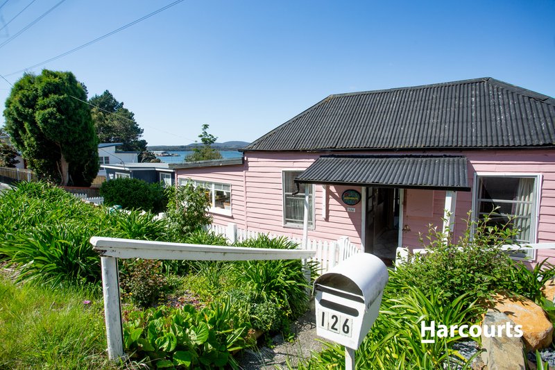 126 Flinders Street, Beauty Point TAS 7270