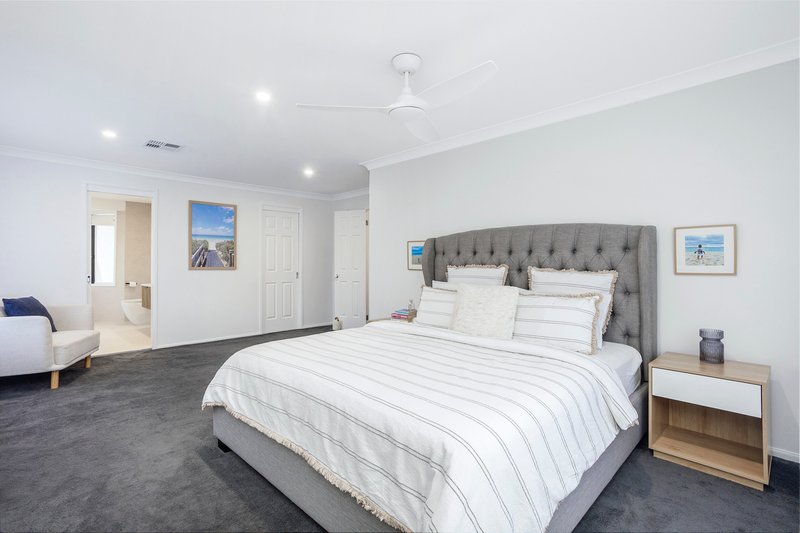 Photo - 126 Gannons Road, Caringbah South NSW 2229 - Image 9