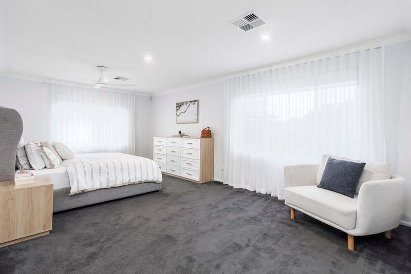 Photo - 126 Gannons Road, Caringbah South NSW 2229 - Image 11