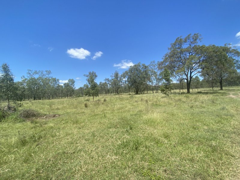 Photo - 126 Golflinks Drive, Lawes QLD 4343 - Image 3