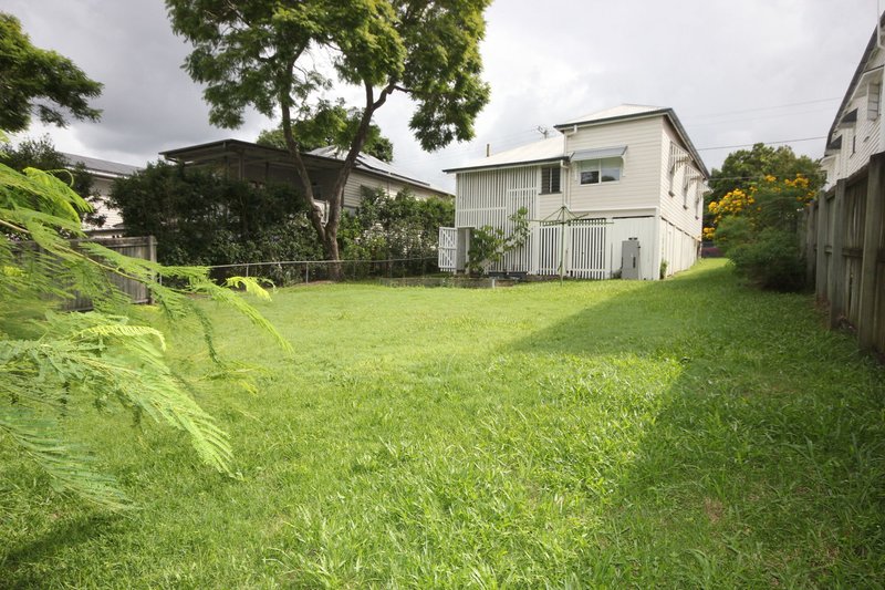 Photo - 126 Gordon Street, Gordon Park QLD 4031 - Image 10