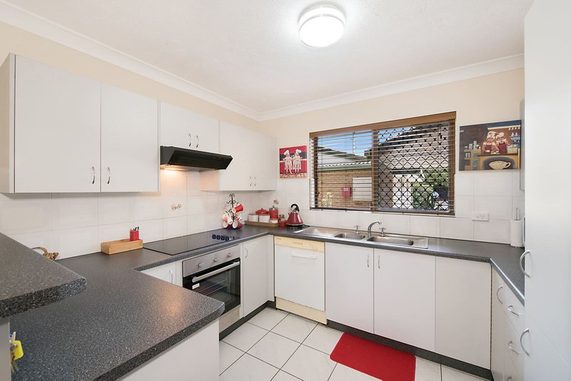 Photo - 1/26 Grace Street, Nundah QLD 4012 - Image 5