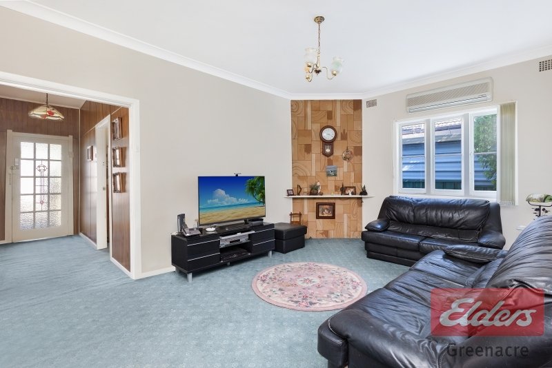 Photo - 126 Hillcrest Avenue, Greenacre NSW 2190 - Image 2