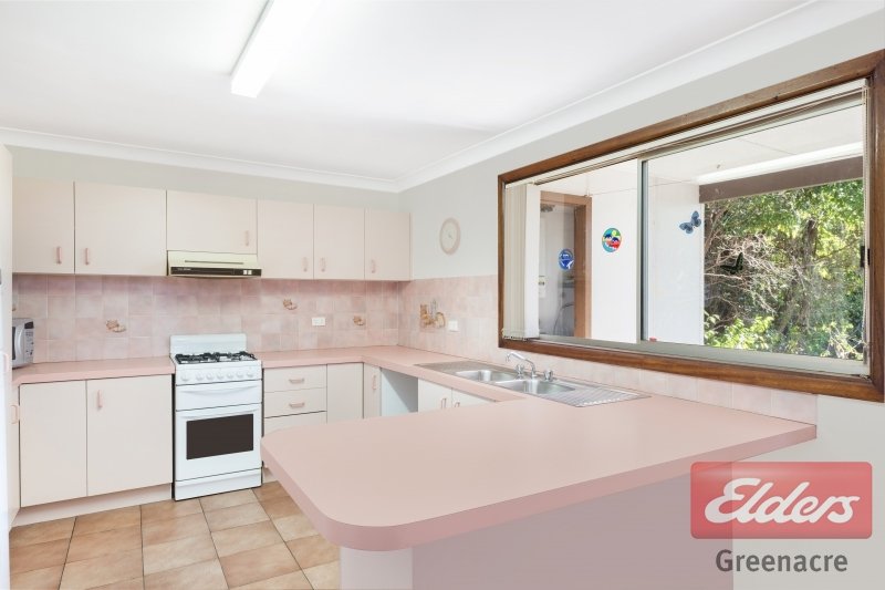 Photo - 126 Hillcrest Avenue, Greenacre NSW 2190 - Image 3