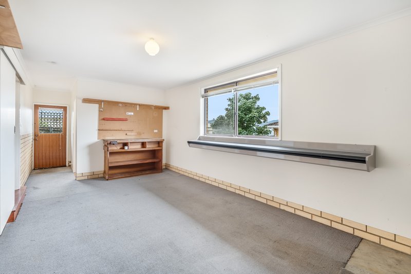 Photo - 1/26 Hymettus Street, Howrah TAS 7018 - Image 11