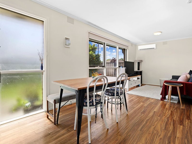 Photo - 1/26 Kelvinside Road, Noble Park VIC 3174 - Image 3